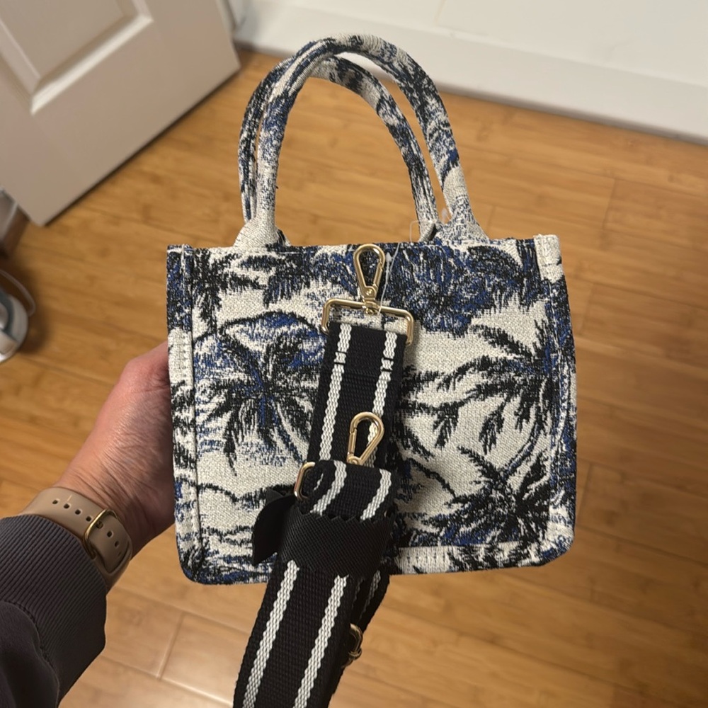 Small Cross body bag